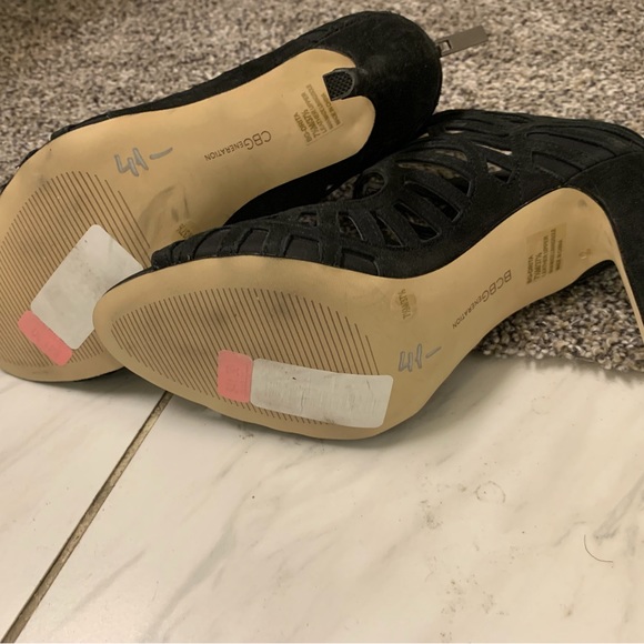 NWT BCBG Black Suede Caged Sandals - Picture 2 of 7
